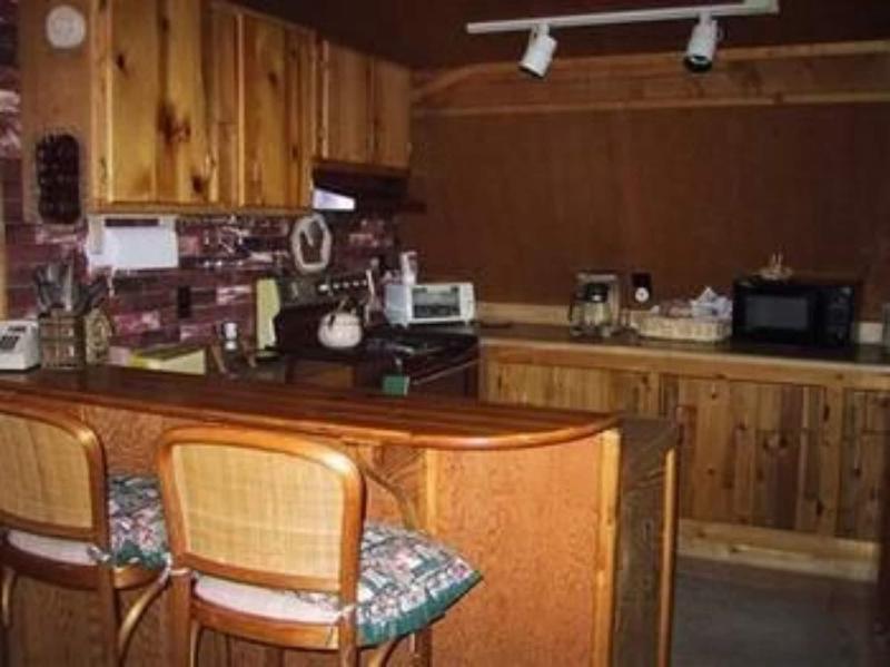 Black Forest B&B Lodge & Cabins image