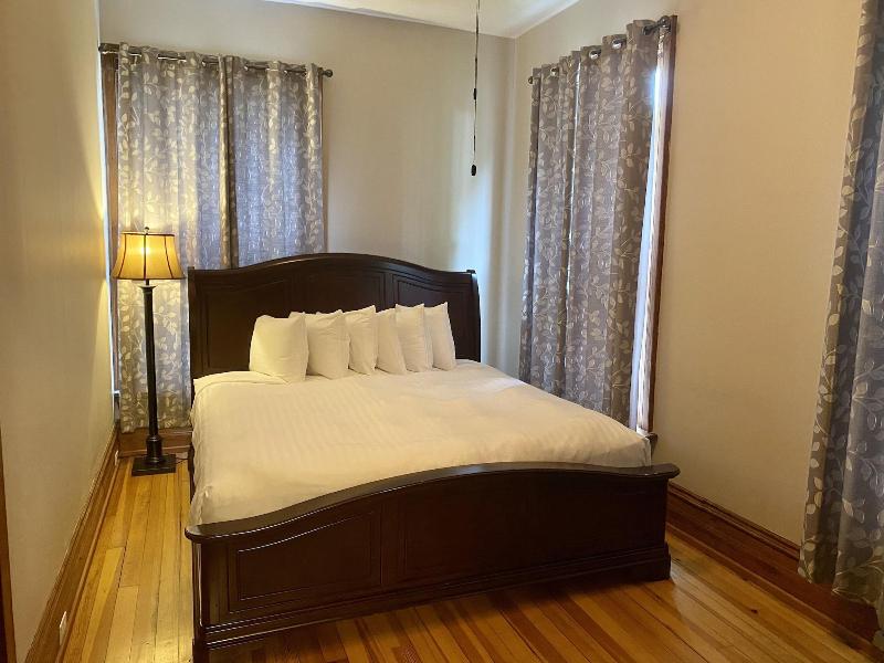 Captain Wohlt Inn image