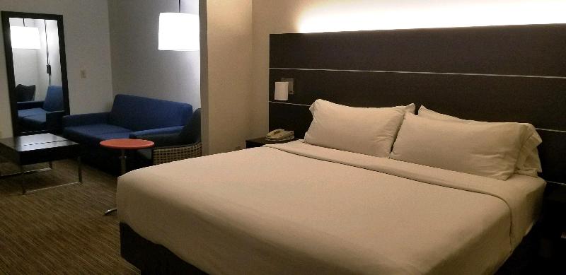 Holiday Inn Express Madera-Yosemite Pk Area photo 22