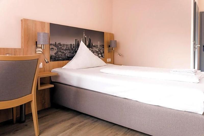 Hotel Royal Frankfurt  image