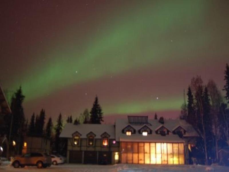 7 Gables Inn and Suites