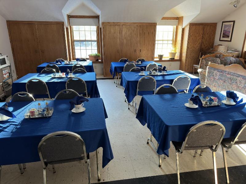 7 Gables Inn and Suites