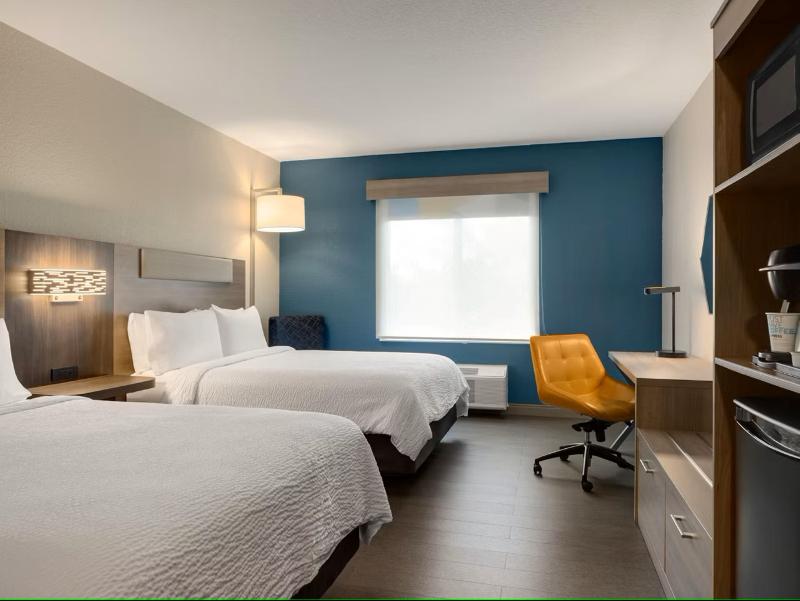 Holiday Inn Express Fort Lauderdale Airport South image
