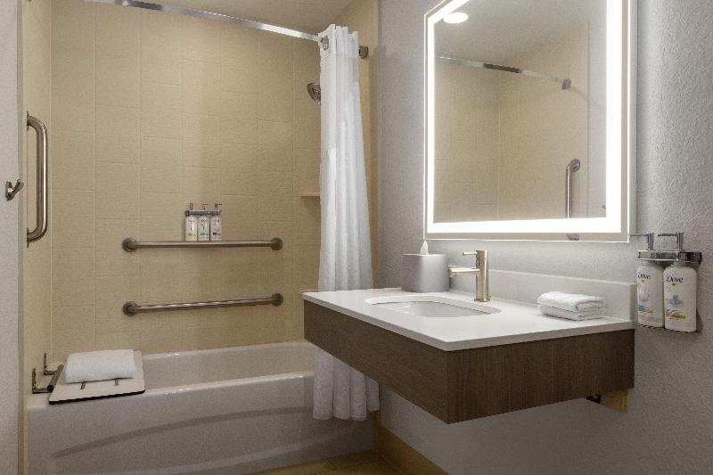 Holiday Inn Express Fort Lauderdale Airport South image