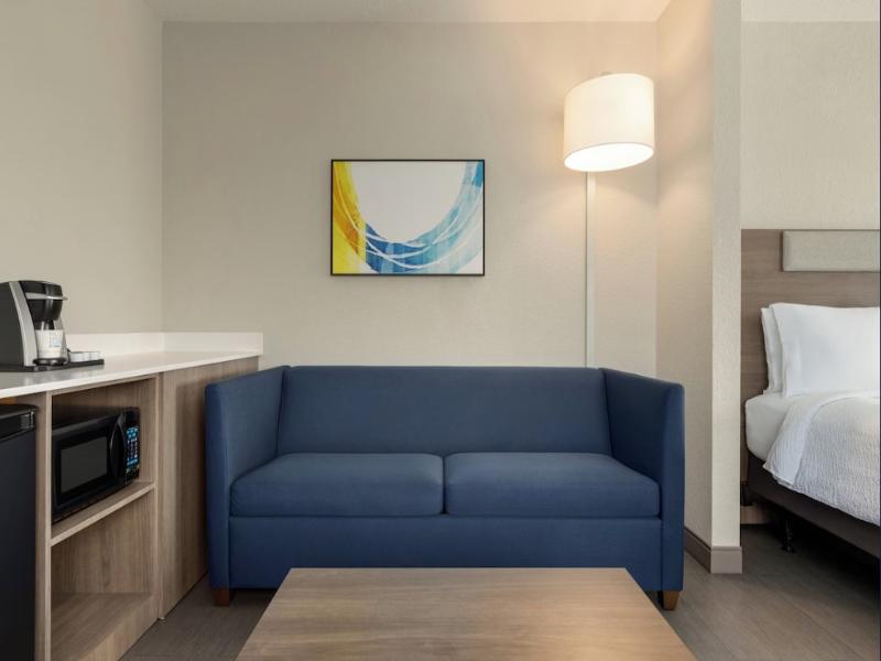 Holiday Inn Express Fort Lauderdale Airport South image