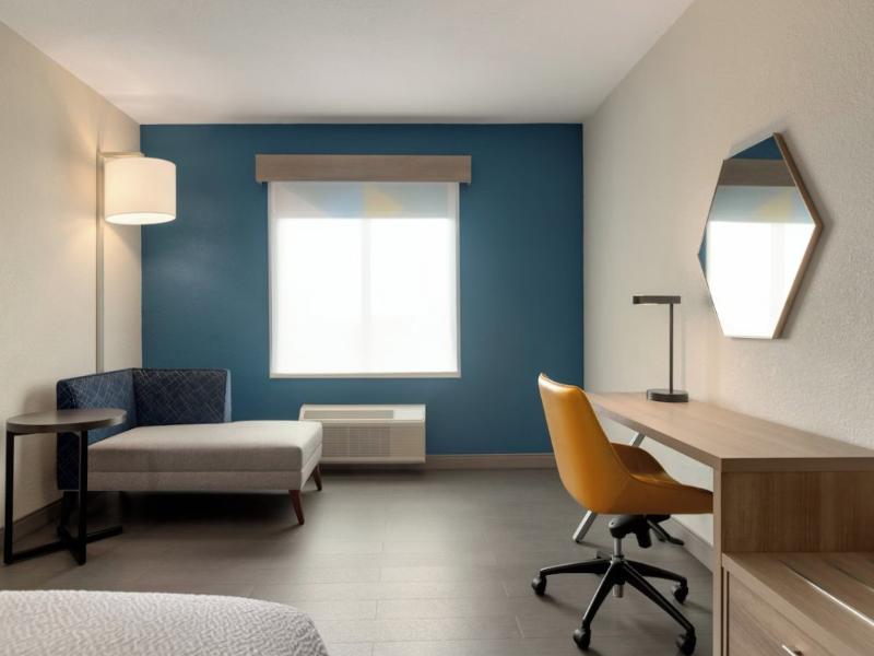 Holiday Inn Express Fort Lauderdale Airport South image