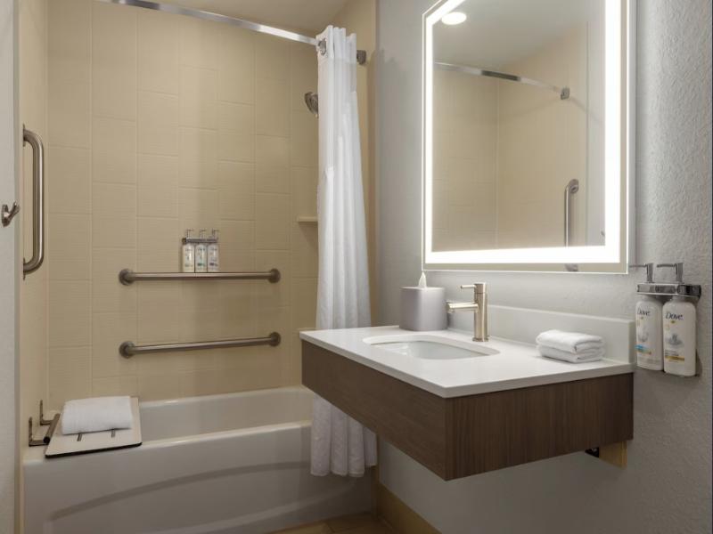 Holiday Inn Express Fort Lauderdale Airport South image