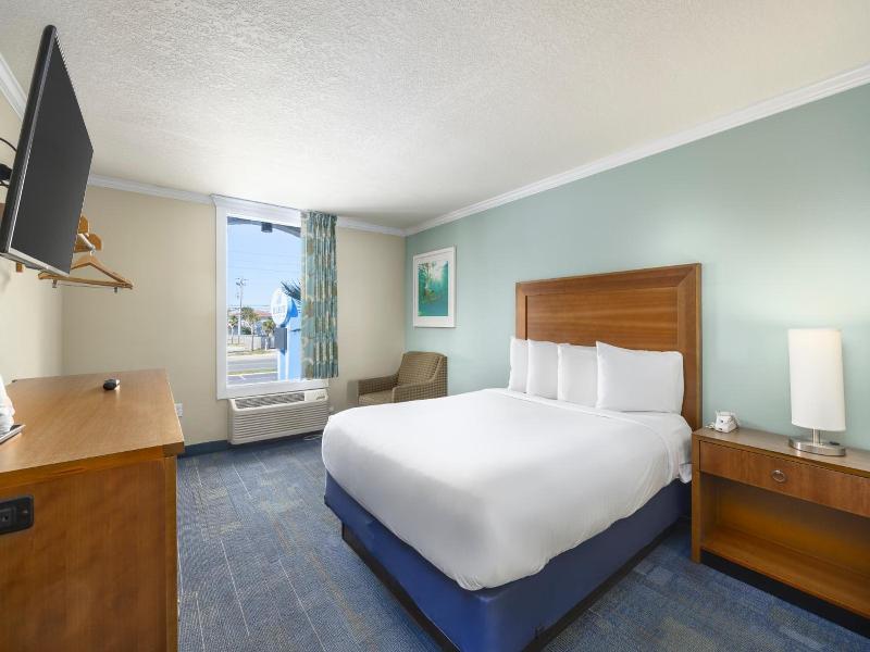 Beachside Resort Panama City Beach image