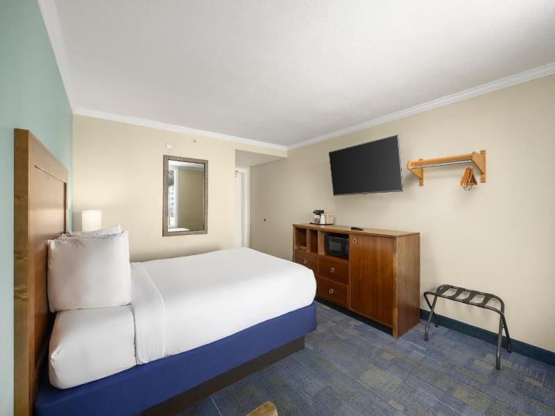 Beachside Resort Panama City Beach image