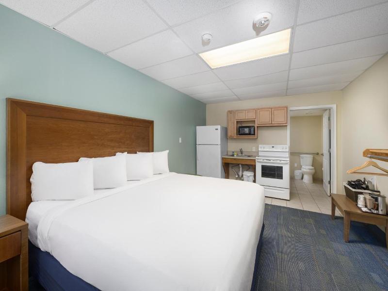 Beachside Resort Panama City Beach image