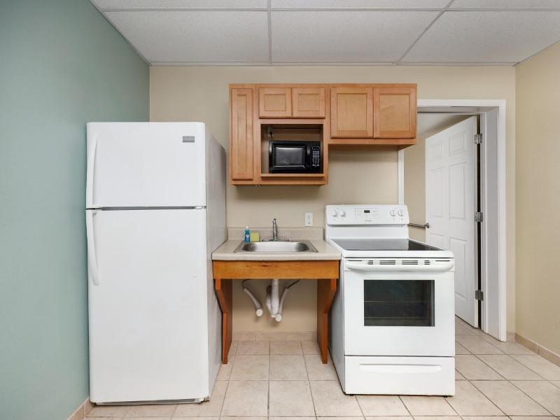 Beachside Resort Panama City Beach image