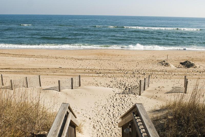 Outer Banks Beach Club I image