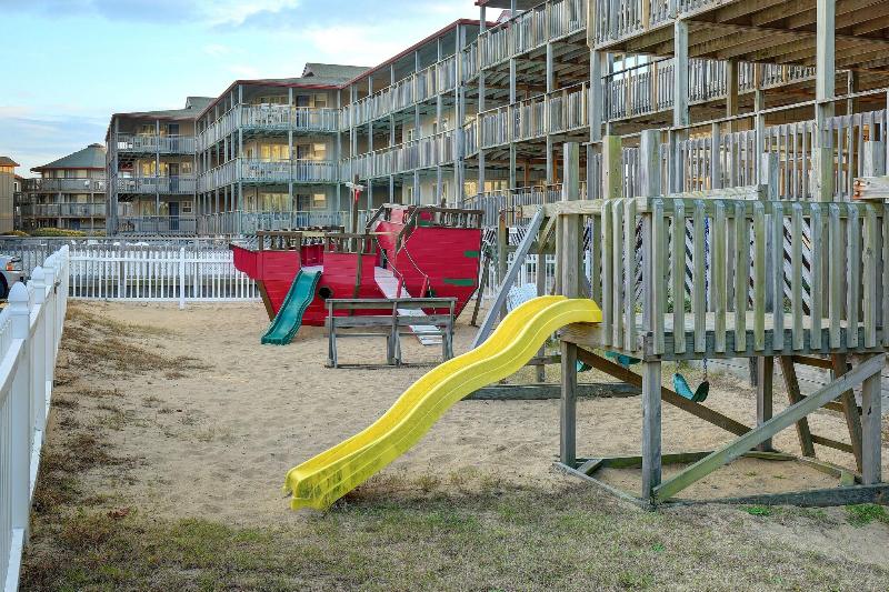 Outer Banks Beach Club I image
