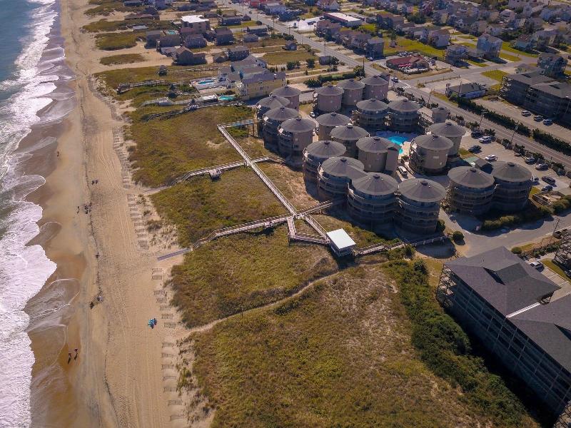 Outer Banks Beach Club I — general view