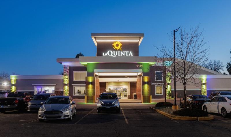 La Quinta Inn By Wyndham Fort Collins image