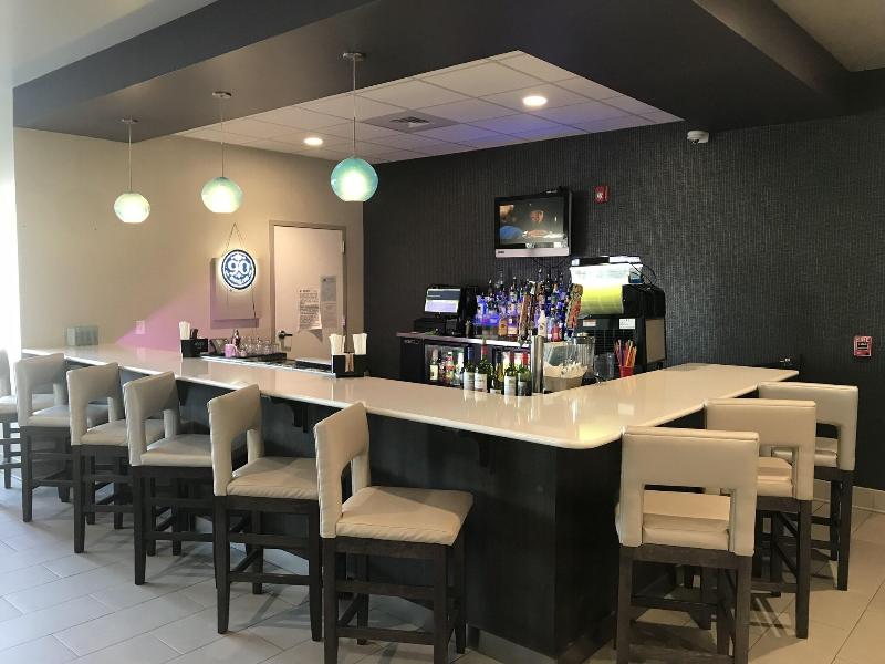 La Quinta Inn By Wyndham Fort Collins image