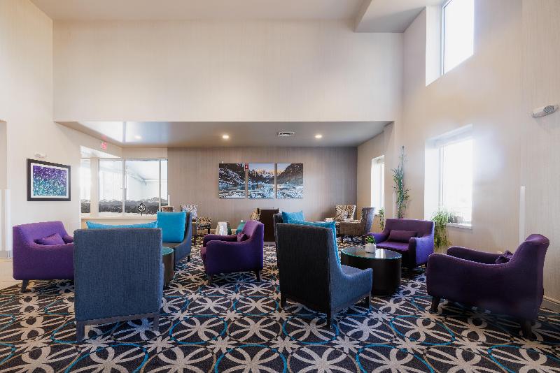 La Quinta Inn By Wyndham Fort Collins image
