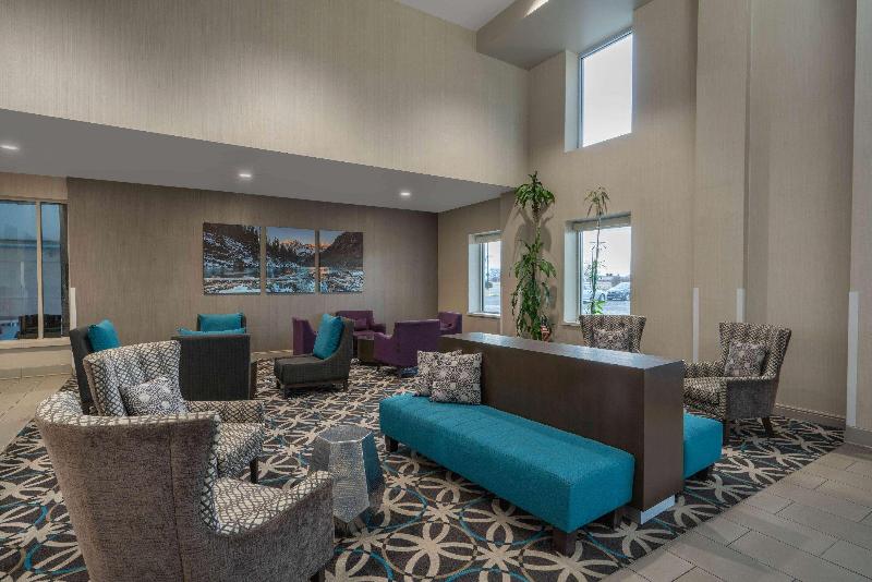 La Quinta Inn By Wyndham Fort Collins image