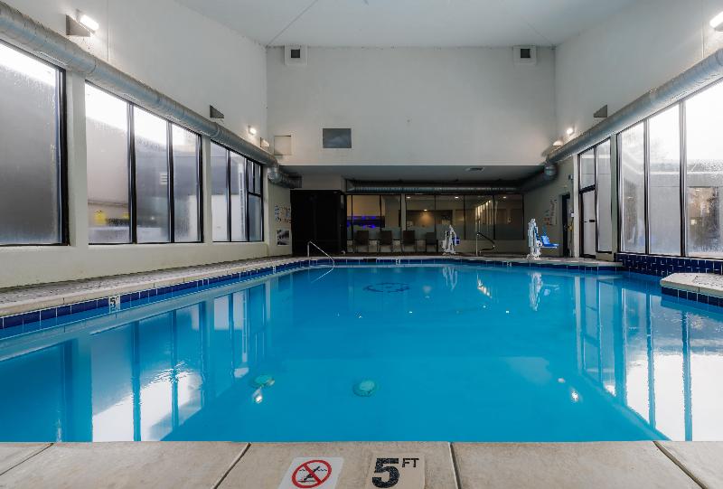 La Quinta Inn By Wyndham Fort Collins image