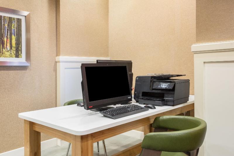 Holiday Inn Colorado Springs Airport image