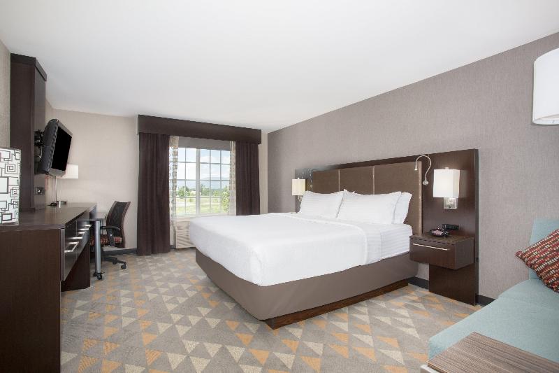 Holiday Inn Colorado Springs Airport image