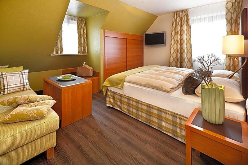 Zum Hechten Altstadt-Hotel image