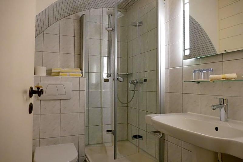 Zum Hechten Altstadt-Hotel image