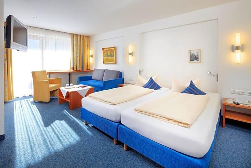Zum Hechten Altstadt-Hotel image