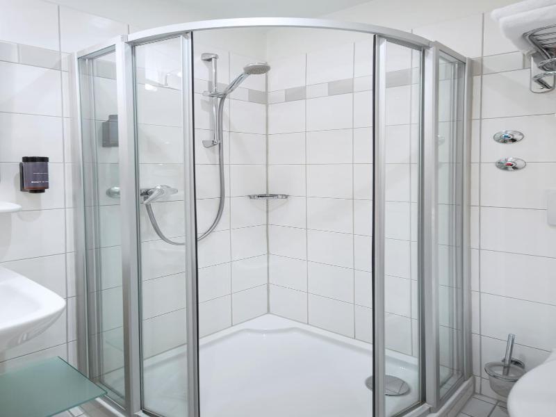 Roomingtons Hotel Franziskushöhe Lohr image