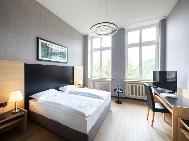 Roomingtons Hotel Franziskushöhe Lohr image