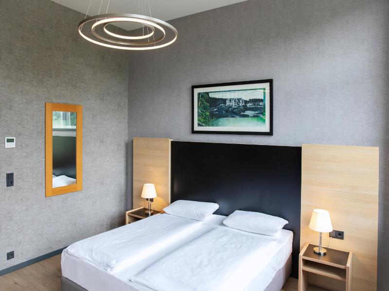 Roomingtons Hotel Franziskushöhe Lohr image