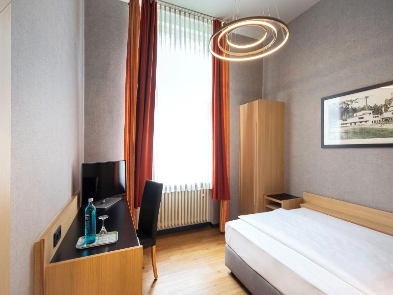 Roomingtons Hotel Franziskushöhe Lohr image