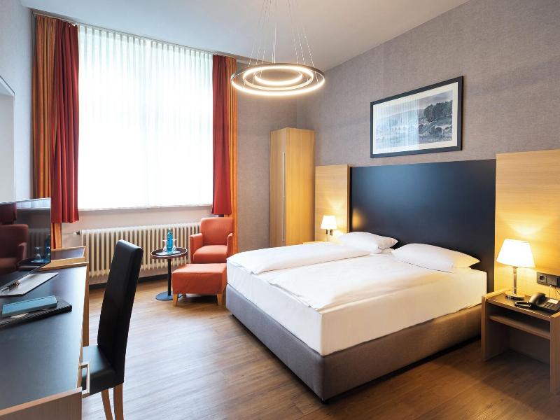 Roomingtons Hotel Franziskushöhe Lohr image