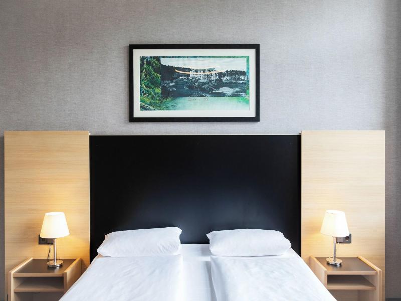 Roomingtons Hotel Franziskushöhe Lohr image
