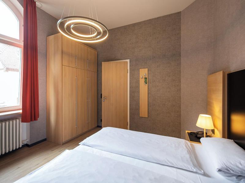 Roomingtons Hotel Franziskushöhe Lohr image