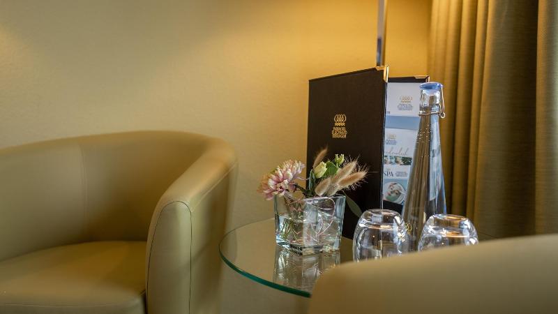 Parkhotel St. Leonhard image
