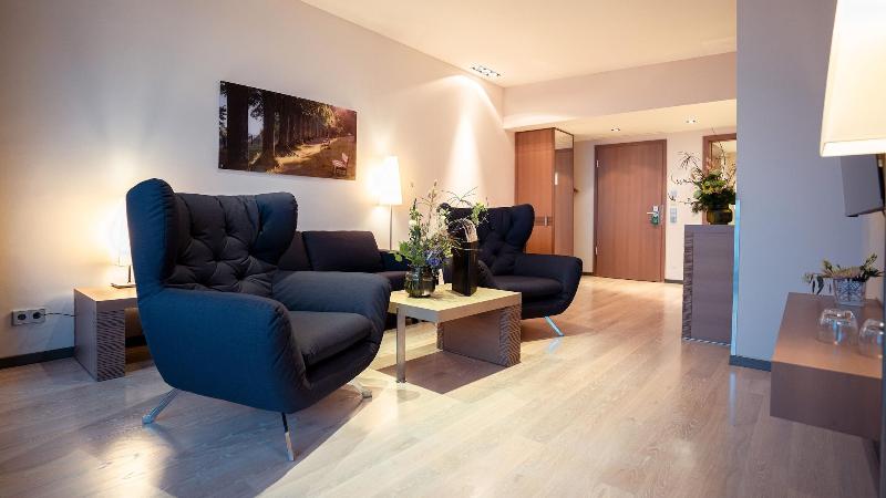 Parkhotel St. Leonhard image