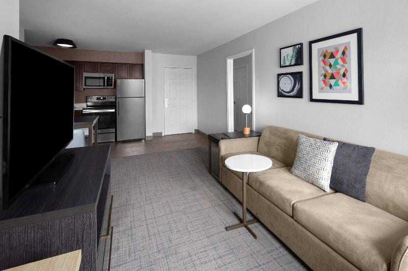 Residence Inn Fort Worth Cultural District image