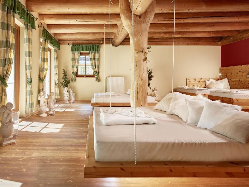 Ronacher Thermenhotel image