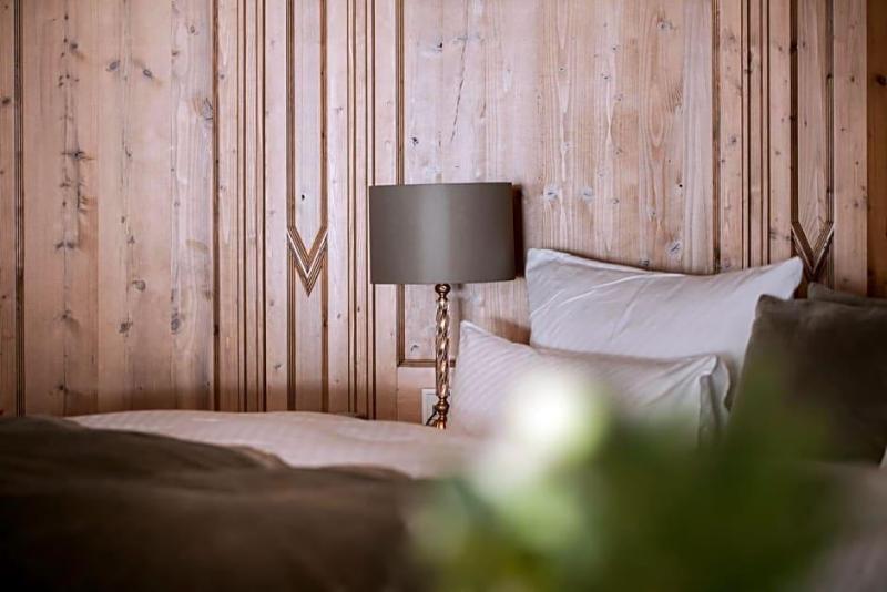 Schlosshotel image