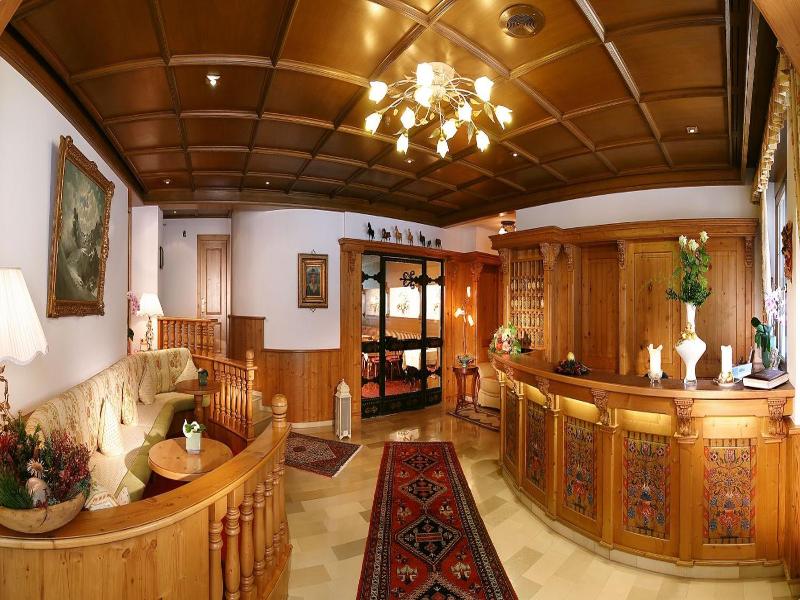 Alpenhof Kristall image