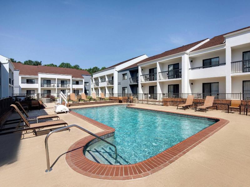 Courtyard Atlanta Norcross/Peachtree Corners image