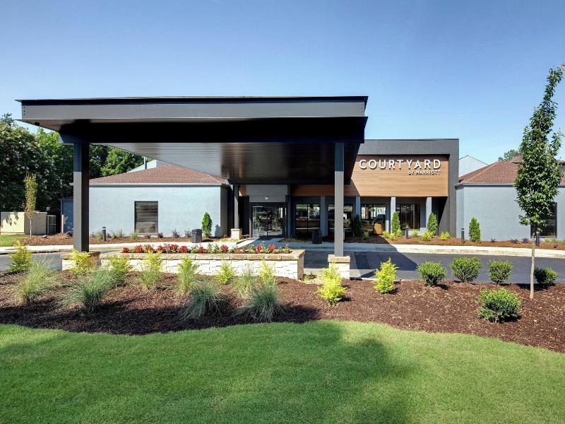 Courtyard Atlanta Norcross/Peachtree Corners image