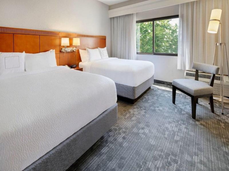 Courtyard Atlanta Norcross/Peachtree Corners image