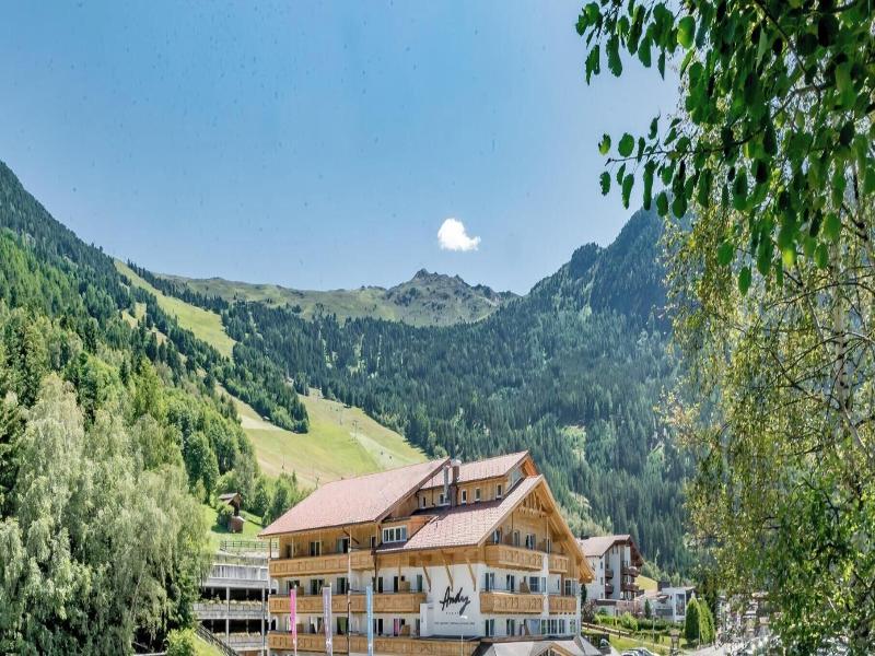 Hotel Andy image