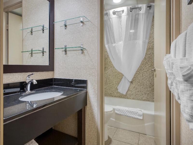 Best Western Plus City Centre Inn image