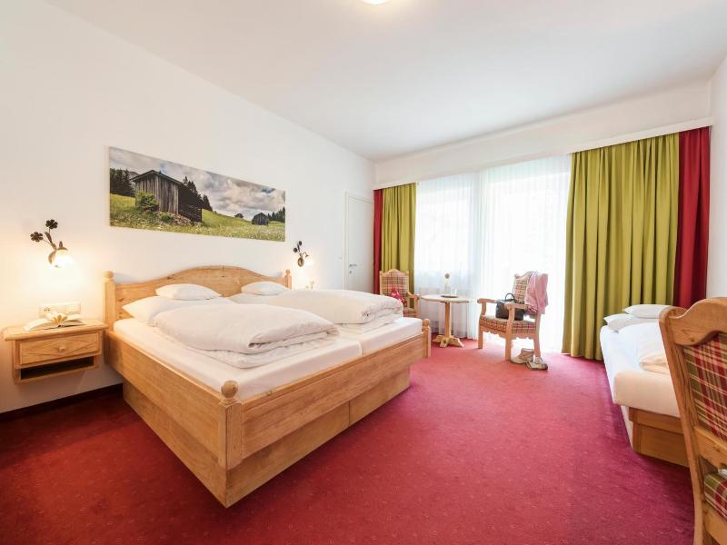 Pettneuer Hof image