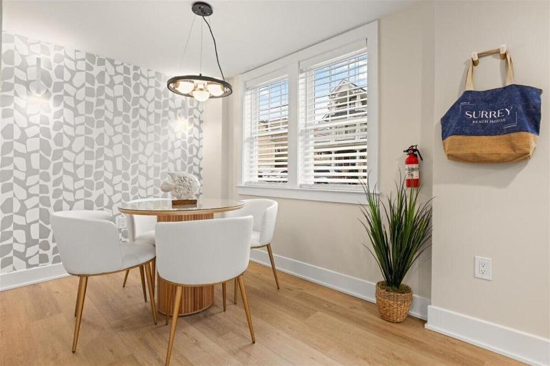 Surrey Beach House image