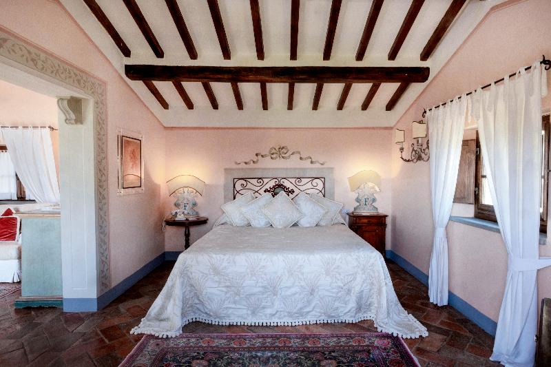 Il Falconiere Relais & Spa image
