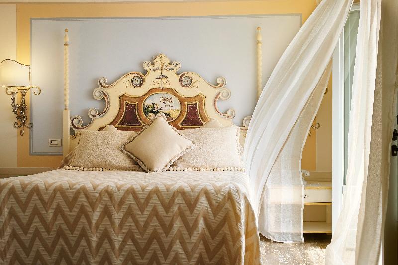 Il Falconiere Relais & Spa image